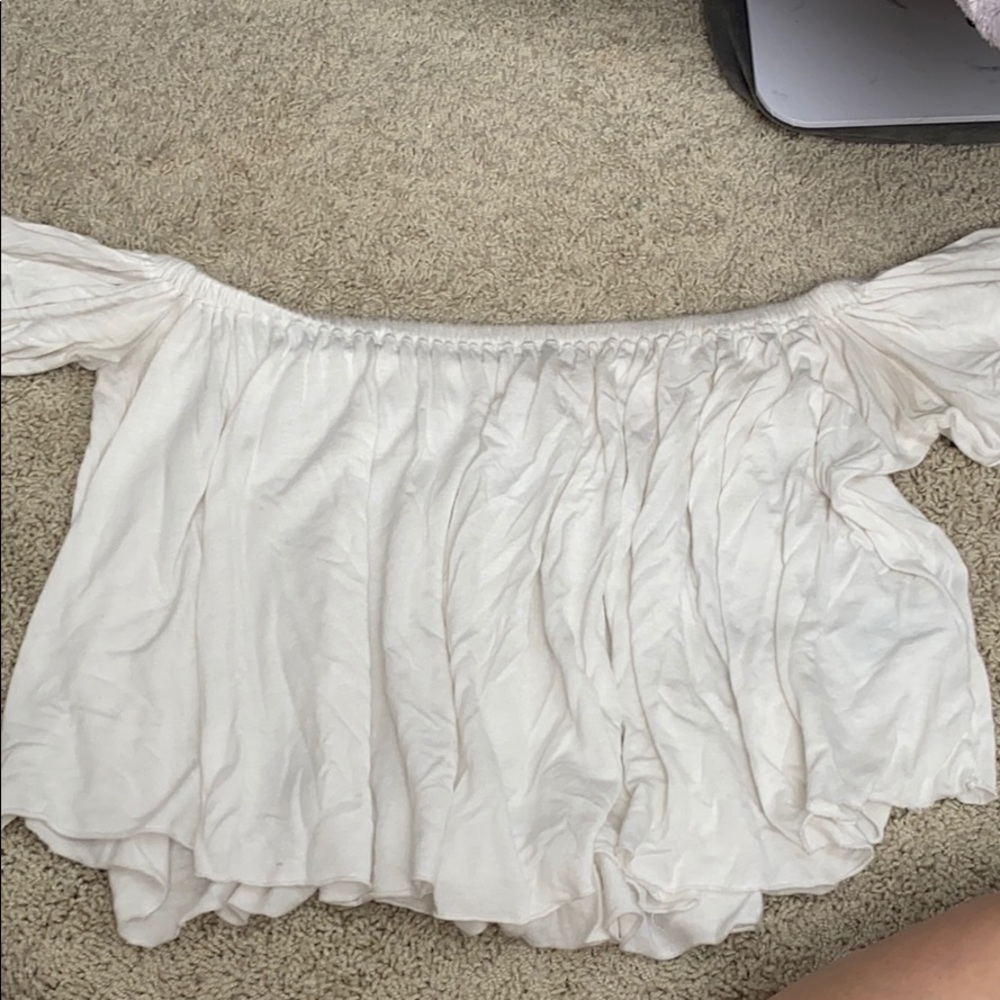 Off the shoulder Urban Outfitters top!